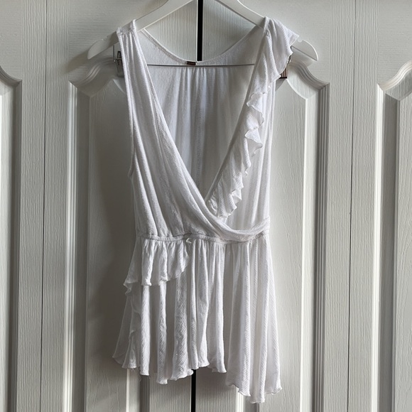 FREE PEOPLE Float Away Asymmetrical Ruffle Tank - Picture 6 of 15